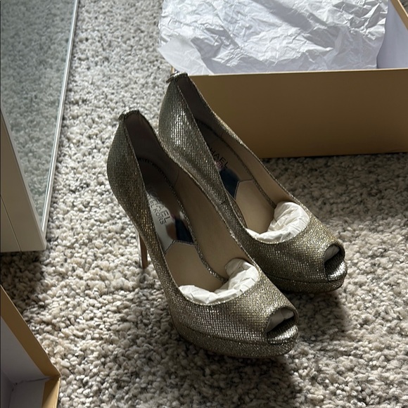 Michael Kors Gold Glamorous Peep-Toe Heels - Picture 1 of 5
